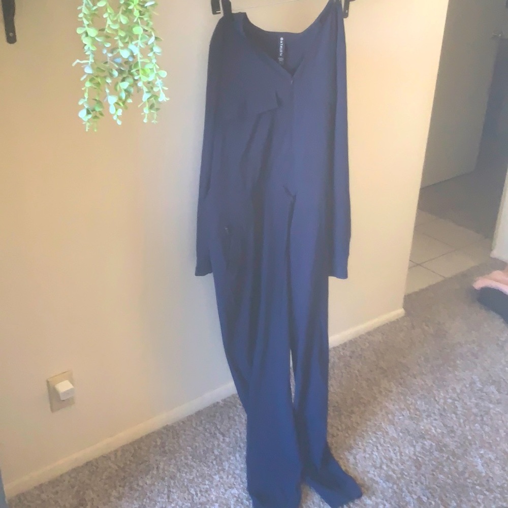 Athleta lightweight navy blue jumpsuit